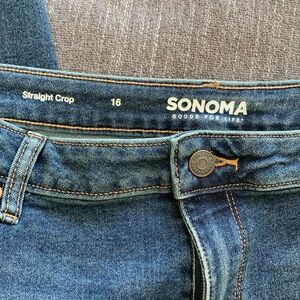 Brand new with tags Sonoma size 16 straight crop jeans.